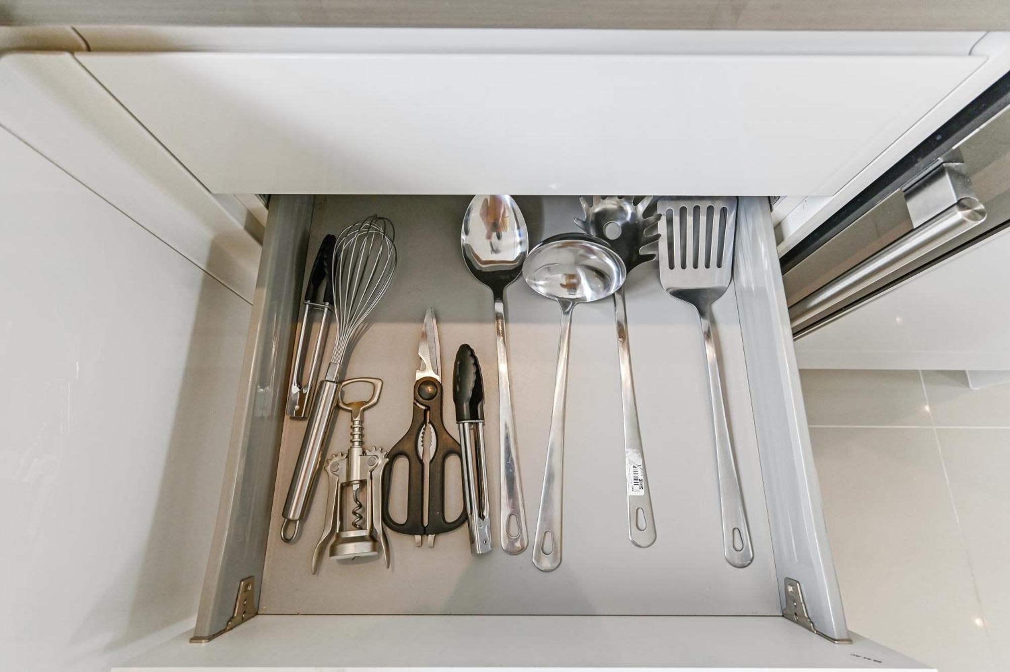Family 1 Bed Apt Near Cardiff City Centre, Free Parking, Quiet, Secure Neighbourhood ภายนอก รูปภาพ